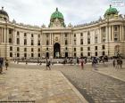Avusturya Viyana şehir en büyük Sarayı Hofburg olduğunu